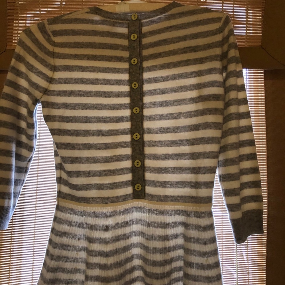 Cashmere Top - Picture 3 of 3